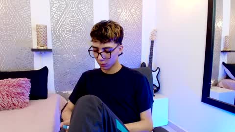    online show from January 2025 05:11:01 AM