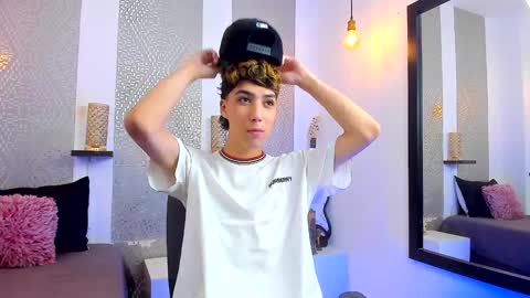    online show from January 2025 04:21:01 AM