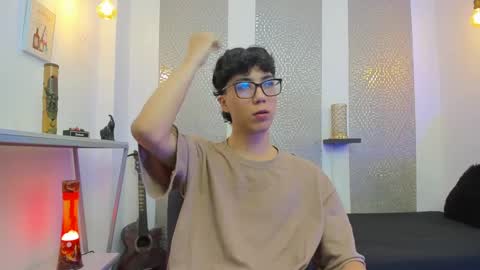    online show from September 2025 04:14:01 AM