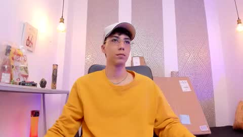    online show from January 2026 04:05:01 AM