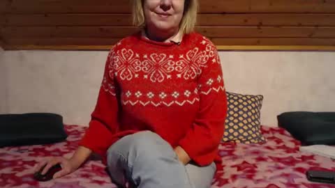 Snapshot of nikole111 chatting on January 2025 02:14:02 PM Nikole1 online show from January 2025 02:14:02 PM