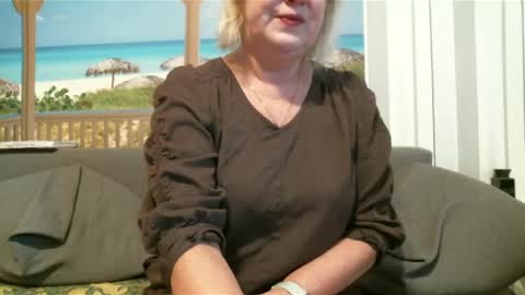 Snapshot of nikole111 chatting on February 2025 08:27:02 AM Nikole1 online show from February 2025 08:27:02 AM