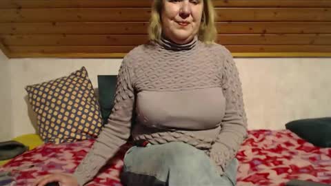 Snapshot of nikole111 chatting on January 2026 05:27:02 PM Nikole1 online show from January 2026 05:27:02 PM