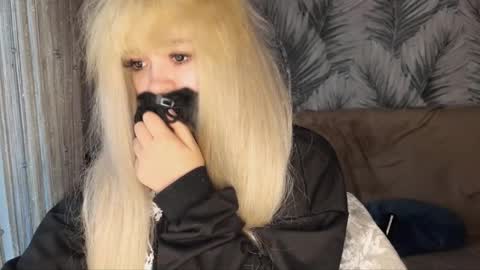 nikoli_naw online show from May 2026 10:26:02 PM