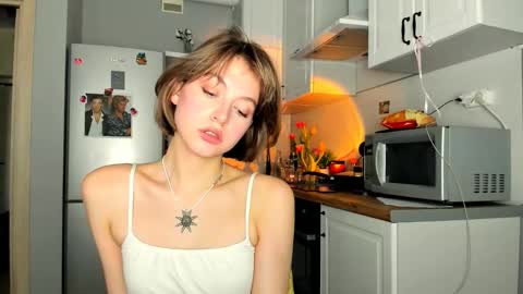 Snapshot of niky_jess chatting on March 2025 09:24:02 AM Veronica online show from March 2025 09:24:02 AM