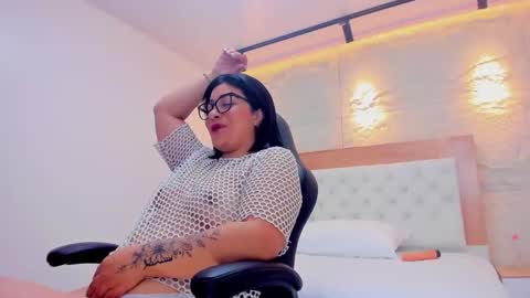 Snapshot of nikyrios chatting on February 2026 12:23:02 PM online show from February 2026 12:23:02 PM