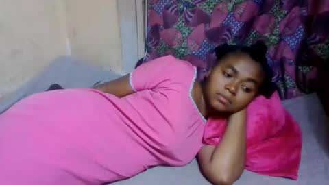 nilah online show from May 2026 07:40:02 PM