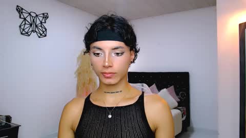 Nilam online show from February 2025 12:57:02 AM