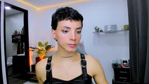 Nilam online show from September 2025 01:28:02 AM