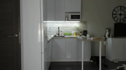 Bella online show from February 2026 02:46:01 PM