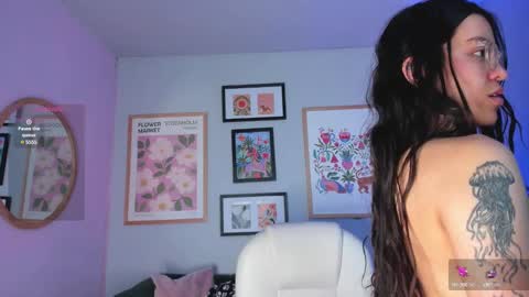 Snapshot of nina__dixon chatting on February 2025 03:10:02 AM Nina online show from February 2025 03:10:02 AM