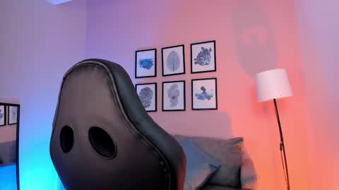 Snapshot of nina__dixon chatting on September 2025 09:05:02 PM Nina online show from September 2025 09:05:02 PM