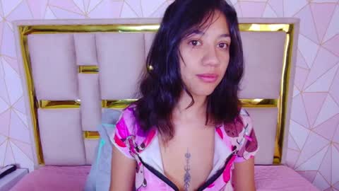 Nina Carther online show from May 2026 10:53:01 AM