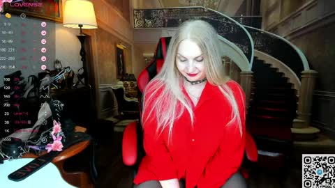 Nina online show from April 2026 12:27:01 PM