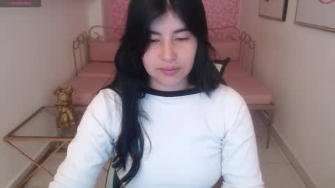 Snapshot of nina_harpper_ chatting on January 2026 01:02:01 PM Nina online show from January 2026 01:02:01 PM