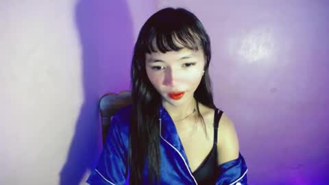 Snapshot of nina_mochikiss21 chatting on June 2026 05:54:02 AM Nina online show from June 2026 05:54:02 AM