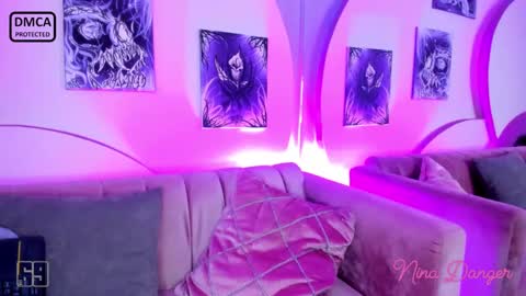 Snapshot of ninadanger chatting on December 2024 05:44:01 PM Heyyy guys Im Ninas crazy online show from December 2024 05:44:01 PM