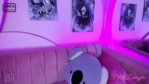 Snapshot of ninadanger chatting on December 2024 07:11:02 PM Heyyy guys Im Ninas crazy online show from December 2024 07:11:02 PM