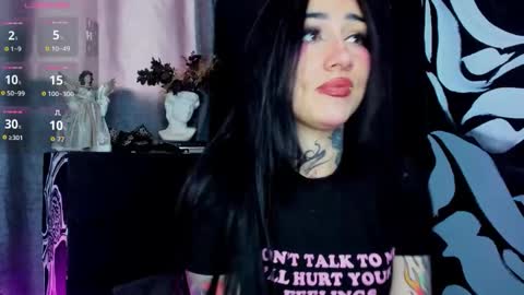 Snapshot of ninadanger chatting on December 2025 03:42:01 PM Heyyy guys Im Ninas crazy online show from December 2025 03:42:01 PM