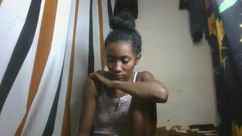 ninaeaa online show from November 2025 08:49:02 AM