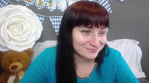 ninaflawlees online show from October 2025 12:03:01 PM