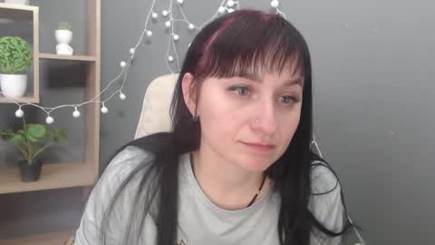 Snapshot of ninaflawlees chatting on January 2026 12:53:01 PM ninaflawlees online show from January 2026 12:53:01 PM