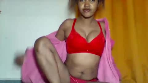 ninah_rise online show from September 2025 01:02:02 PM