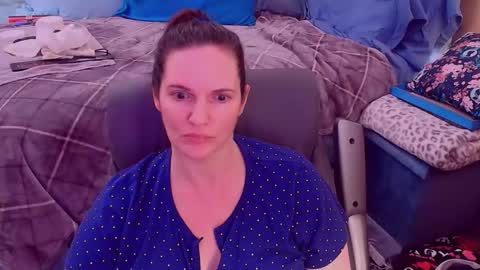 Snapshot of ninajaymes chatting on December 2025 01:00:01 AM Nina Jaymes online show from December 2025 01:00:01 AM