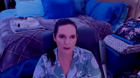 Nina Jaymes online show from May 2026 10:49:02 PM