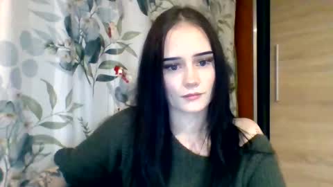 Snapshot of ninaseduce chatting on December 2025 09:21:02 PM Nina online show from December 2025 09:21:02 PM