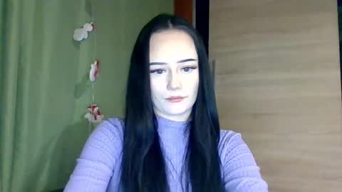 Nina online show from February 2026 09:44:01 PM