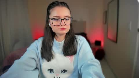 Snapshot of ninavolkov chatting on January 2025 12:30:01 AM ninavolkov online show from January 2025 12:30:01 AM