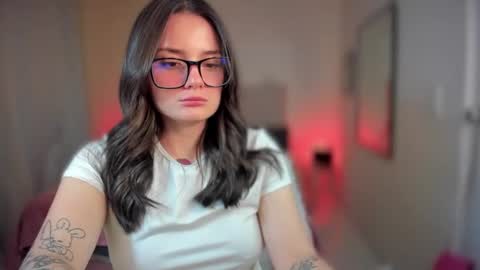 Snapshot of ninavolkov chatting on February 2025 11:09:02 PM ninavolkov online show from February 2025 11:09:02 PM