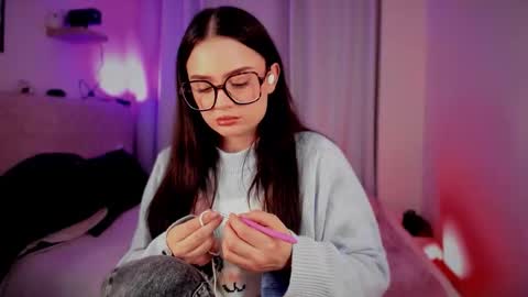 Snapshot of ninavolkov chatting on October 2025 11:06:02 PM ninavolkov online show from October 2025 11:06:02 PM