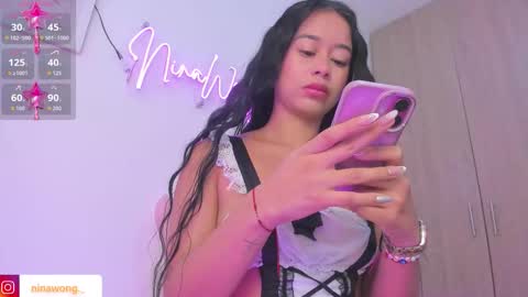 Nina online show from October 2025 03:58:02 PM