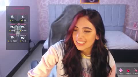 Snapshot of ninfa_ch chatting on January 2025 02:25:01 PM Ninfa online show from January 2025 02:25:01 PM