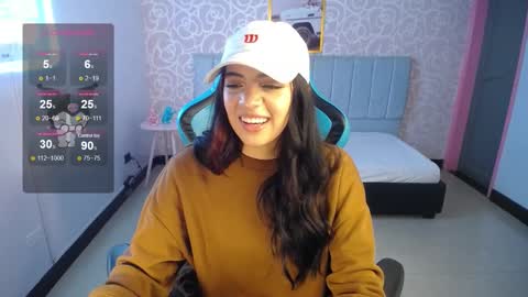 Snapshot of ninfa_ch chatting on January 2025 05:43:02 PM Ninfa online show from January 2025 05:43:02 PM