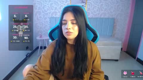 Snapshot of ninfa_ch chatting on January 2025 04:41:01 PM Ninfa online show from January 2025 04:41:01 PM