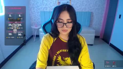 Snapshot of ninfa_ch chatting on February 2025 04:43:02 PM Ninfa online show from February 2025 04:43:02 PM