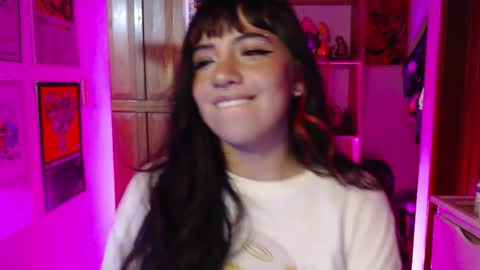 Snapshot of ninfa_ch chatting on November 2025 02:01:02 AM Ninfa online show from November 2025 02:01:02 AM