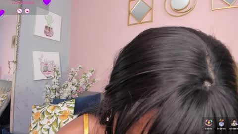 Snapshot of nini_martinii chatting on January 2025 01:20:01 PM NINI online show from January 2025 01:20:01 PM