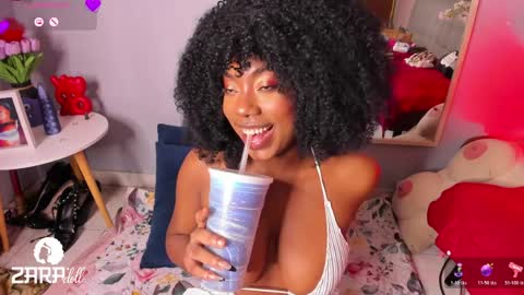 Snapshot of nini_martinii chatting on April 2026 04:22:01 PM NINI online show from April 2026 04:22:01 PM