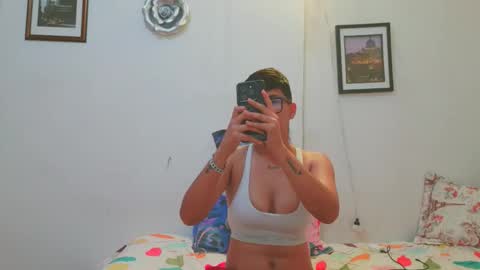 Snapshot of nini_smith chatting on March 2026 12:39:01 AM nini_smith online show from March 2026 12:39:01 AM