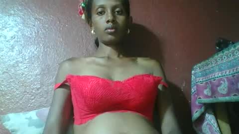 ninie246746 online show from January 2025 12:04:02 PM