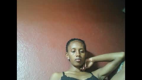 ninie246746 online show from February 2025 01:27:01 PM