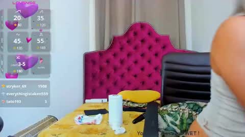 nina dee online show from December 2024 11:01:02 AM