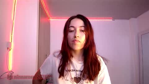 Snapshot of ninna_rose2004 chatting on November 2025 11:03:01 PM ninna rose online show from November 2025 11:03:01 PM