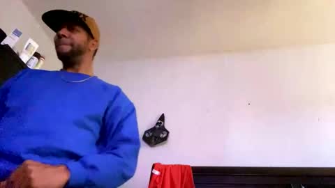 ninolindo919 online show from October 2025 03:22:01 PM