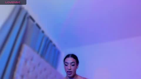 Ninon Beart online show from May 2026 11:01:04 PM