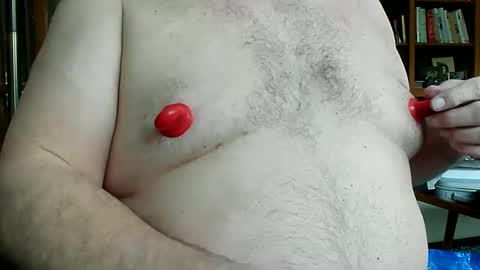 Nip Fun Bear online show from February 2025 08:41:02 PM